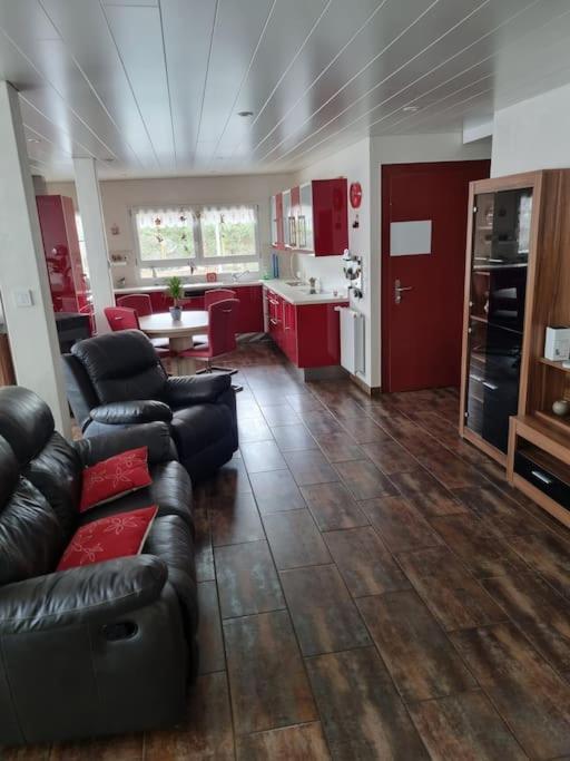 Appartement Chaleureux Et Confortable Avec Sauna.. Le Chenit Exterior foto